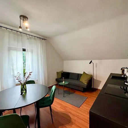 Home&living - Casa Lägenhet *